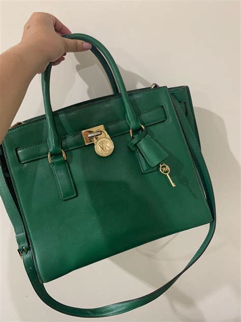 michael kors dark green bag.